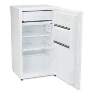  Counter Height   3.6 cu. ft. Refrigerator/Freezer, White 