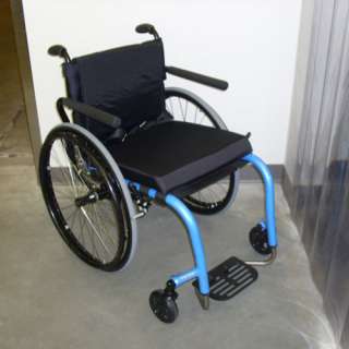 TiLite 17X18 Aero Z Aluminum Wheelchair SN 54368  